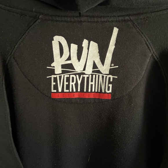 Run Everything Labs / Flag nor Fail hoodie - Picture 4 of 5